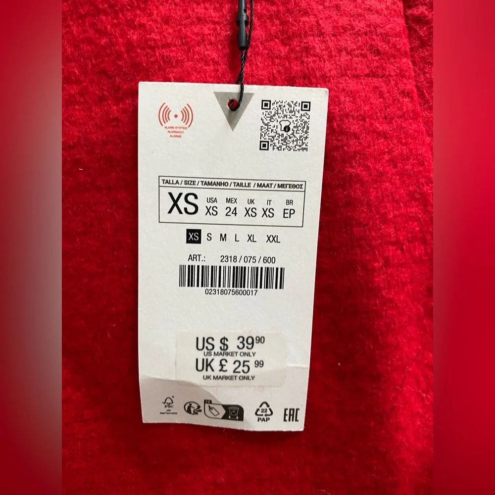 Red Textured Zara Skirt- BNWT- Size XS - Picture 11 of 11